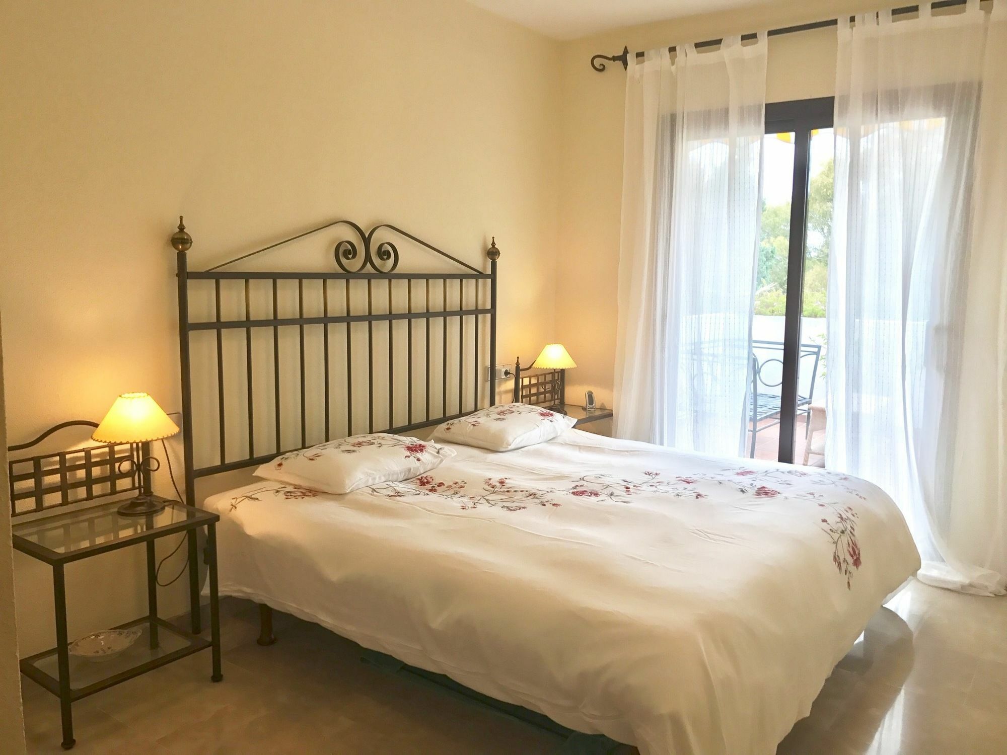 Coto Real Apartemen