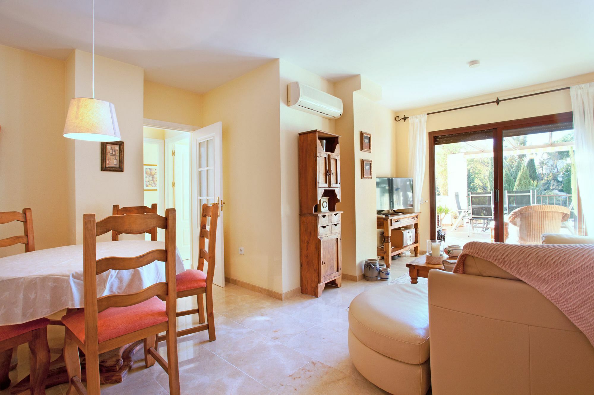 Coto Real Apartemen Marbella